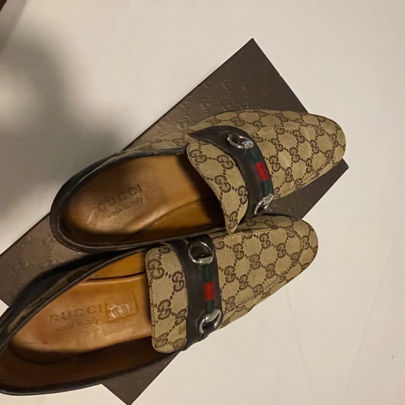 Men’s Gucci Loafers - Canvas - monogram GG. - Picture 4 of 9
